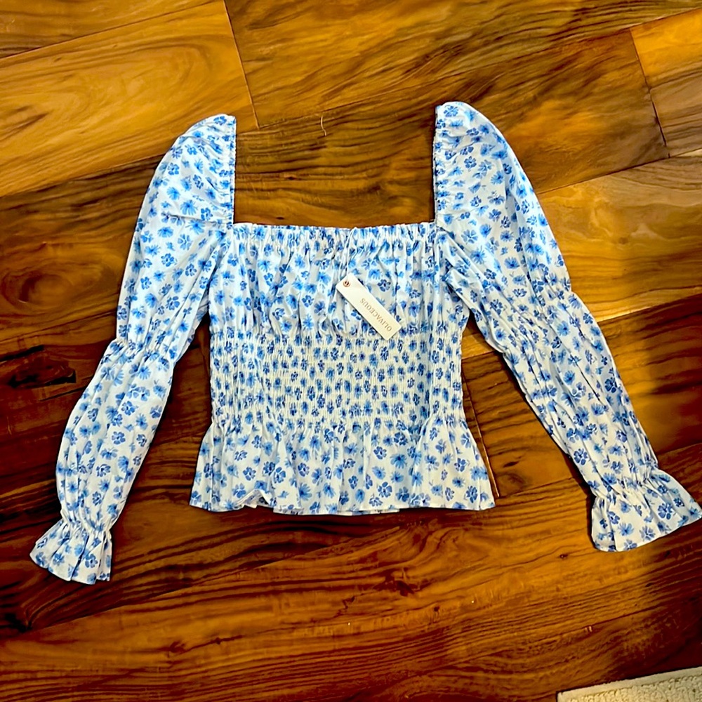 NWT Floral Print Crop Top